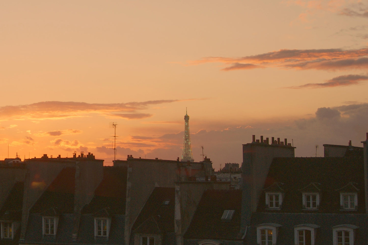 Dawn at Pompidou Horizontal I