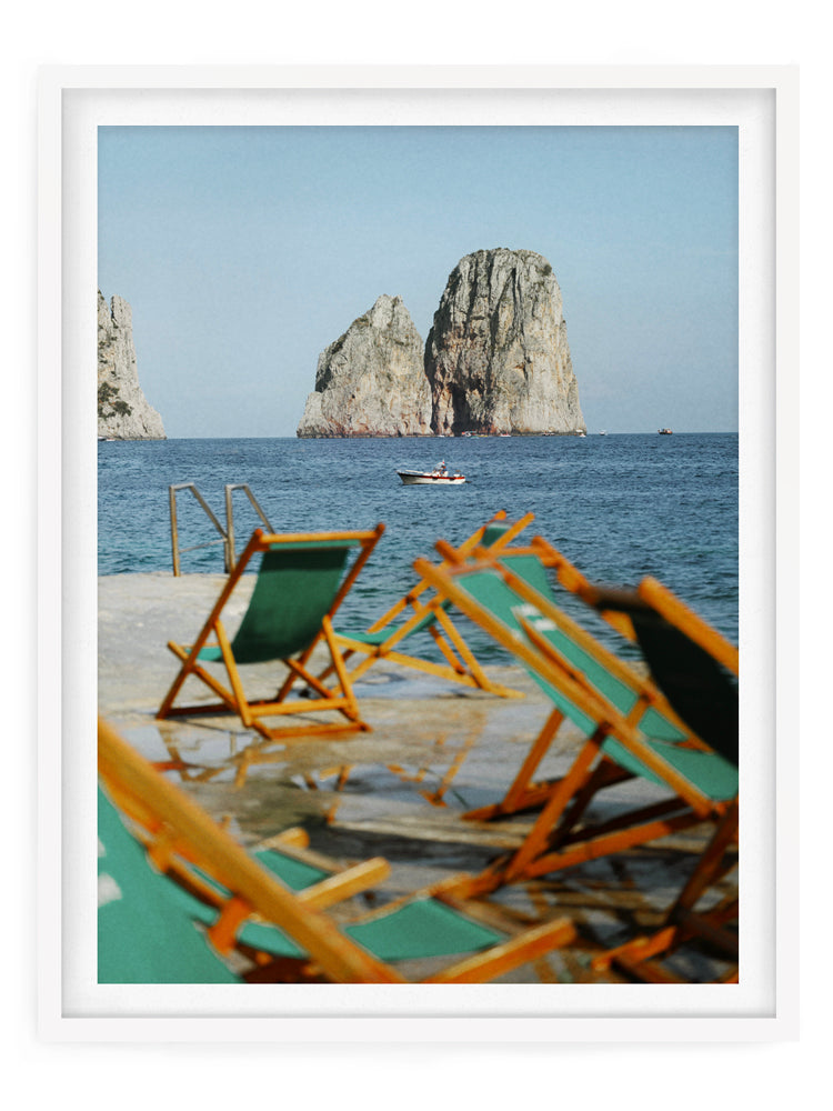 Lounge, Sea of Capri